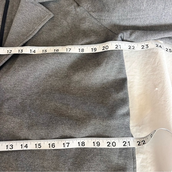 EVERLANE The Dream Coat Ponte Knit Oversized Gray Jacket Size M - Picture 12 of 13